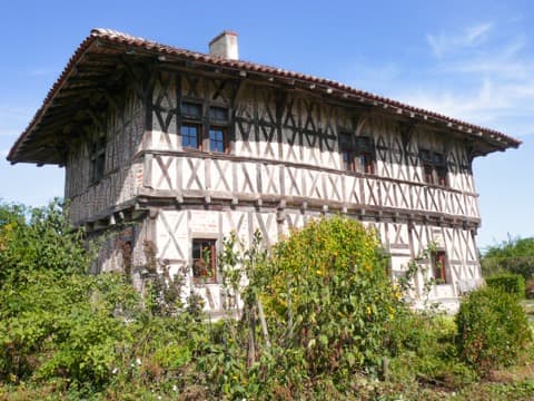 Couvreur Montrevel-en-Bresse